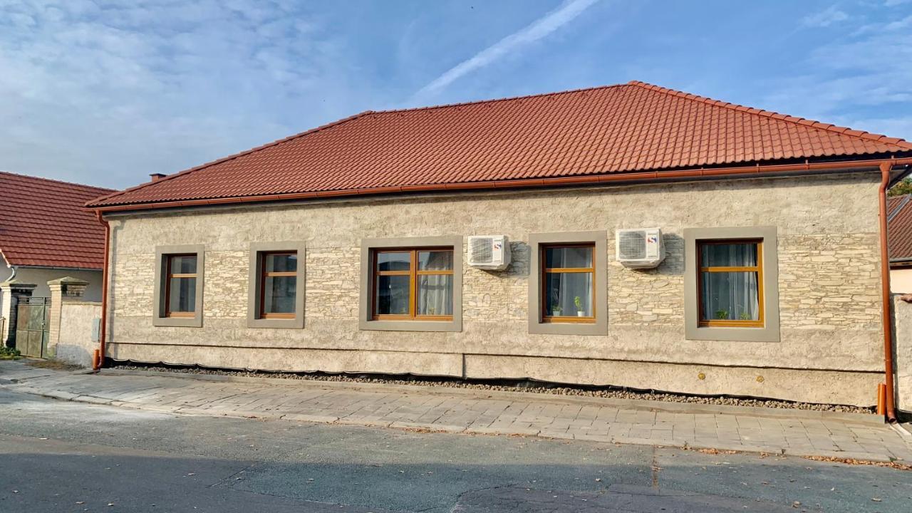 Fara No71 Apart 3 Libice nad Cidlinou Exterior foto