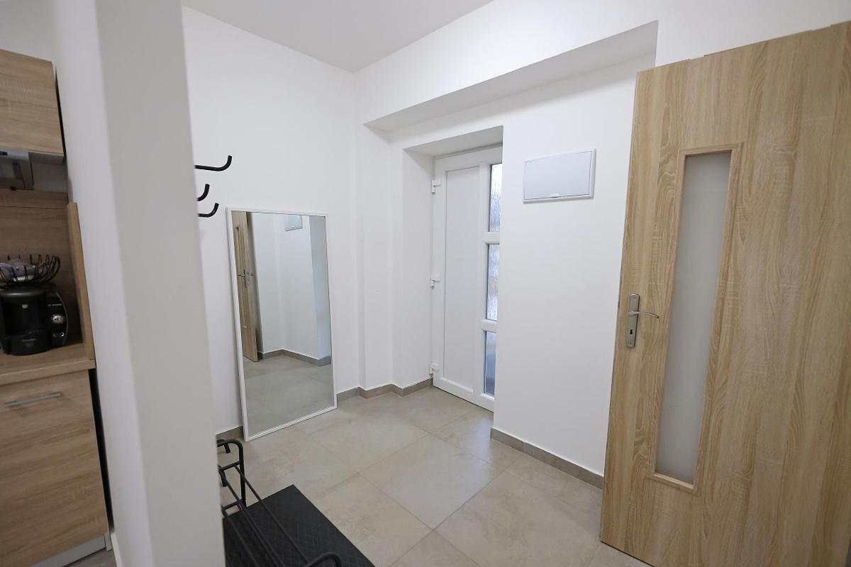 Fara No71 Apart 3 Libice nad Cidlinou Exterior foto